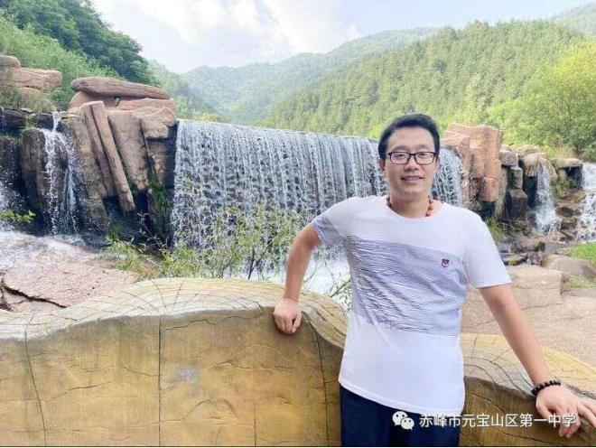 畫人生的圓，做心中有數(shù)的教師--元寶山區(qū)第一中學教師之星劉永剛